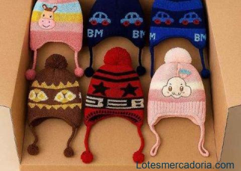Gorros Infantis com Orelhas e Pompom – Diversão e Conforto para os Pequenos! - lote 100 pcs